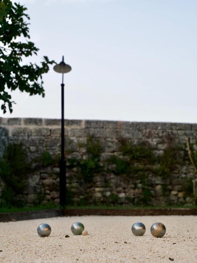 Gite Avec Piscine, Chateau De Lescours, St-Emilion Saint-Sulpice-de-Faleyrens Екстериор снимка